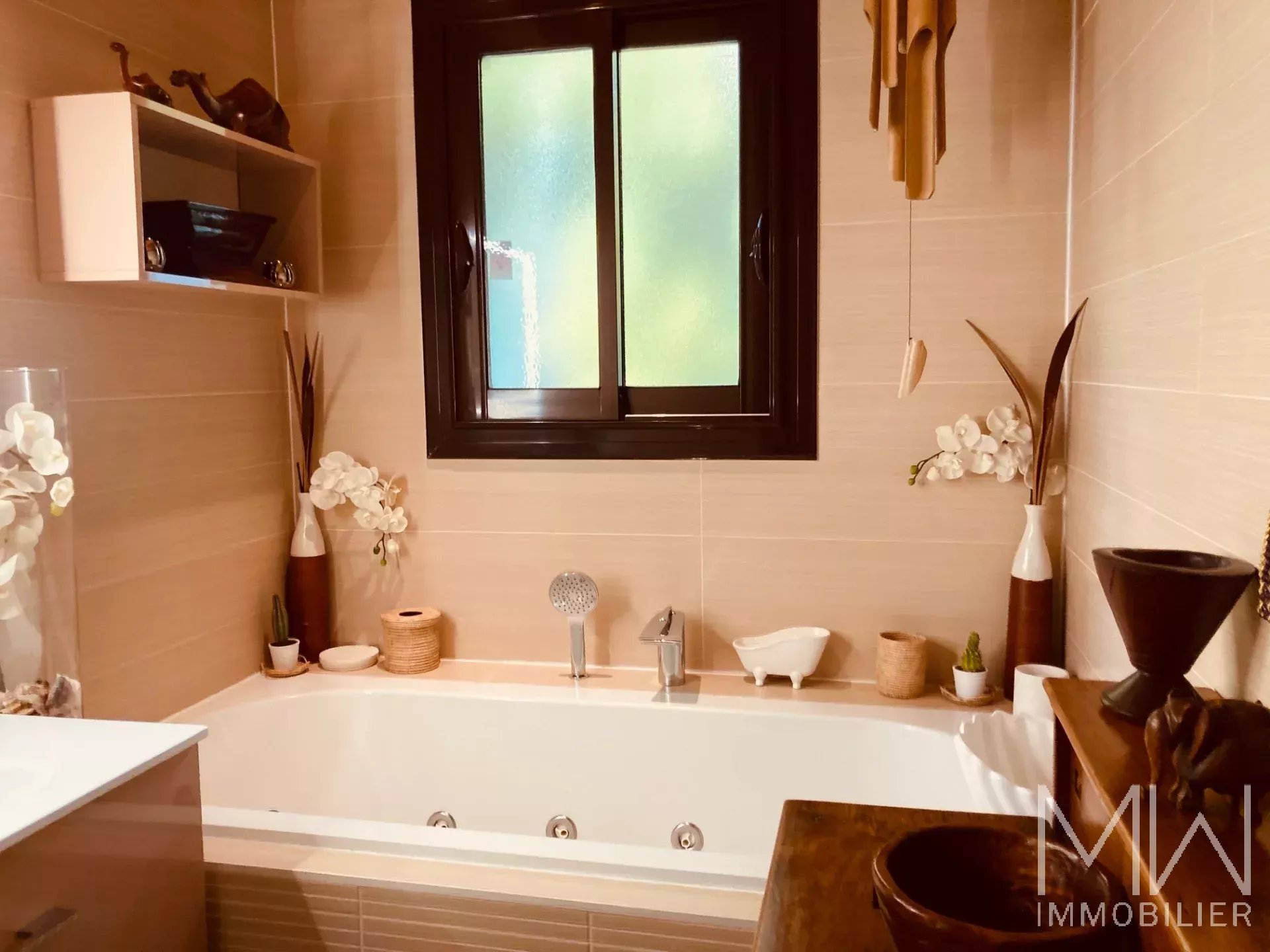 MAGNIFIQUE VILLA EXOTIQUE AU CALME AVEC PISCINE – CAP FERRET – 12 COUCHAGES