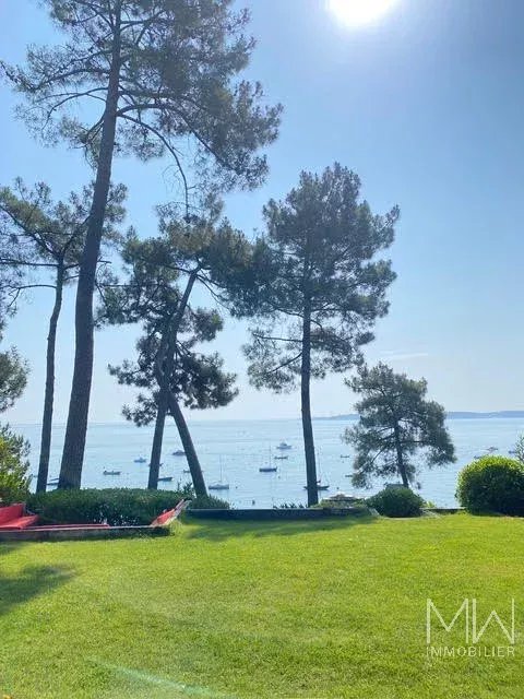 VILLA A LOUER EN 1ERE LIGNE DU BASSIN D’ARCACHON – 10 COUCHAGES