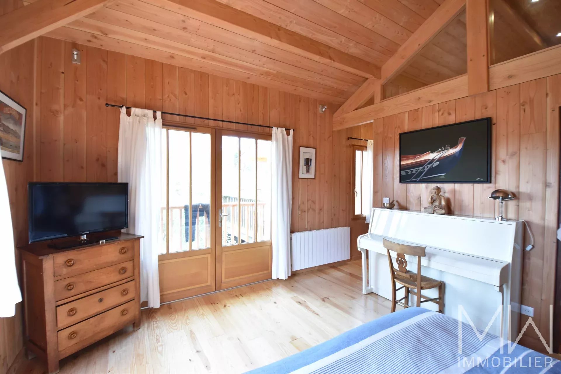 VILLA BOIS AU COEUR DU CAP FERRET – 8 COUCHAGES