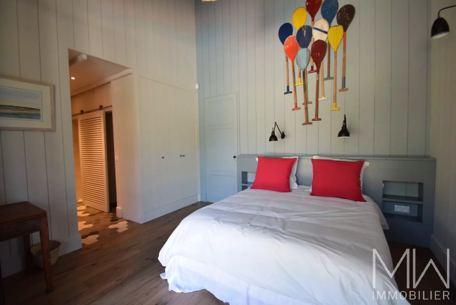 VILLA DE PRESTIGE AU CALME ET AVEC PISCINE – 10 COUCHAGES