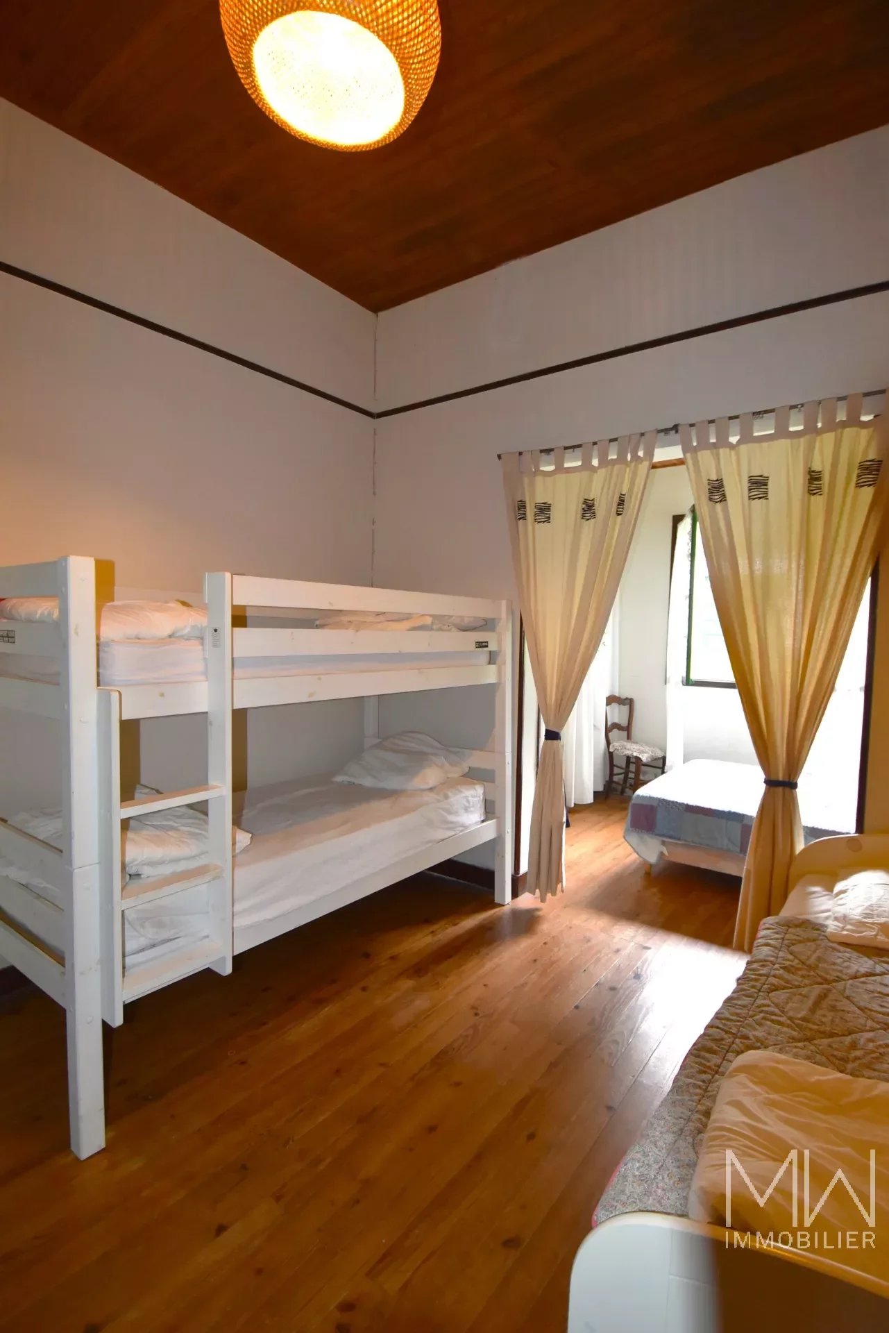 CHARME ET AUTHENTICITE POUR CETTE VILLA -CAP FERRET-