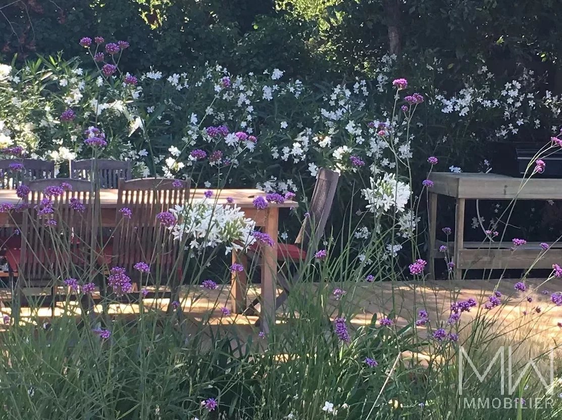 CHARMANTE VILLA AU CALME – L’HERBE – 8 COUCHAGES
