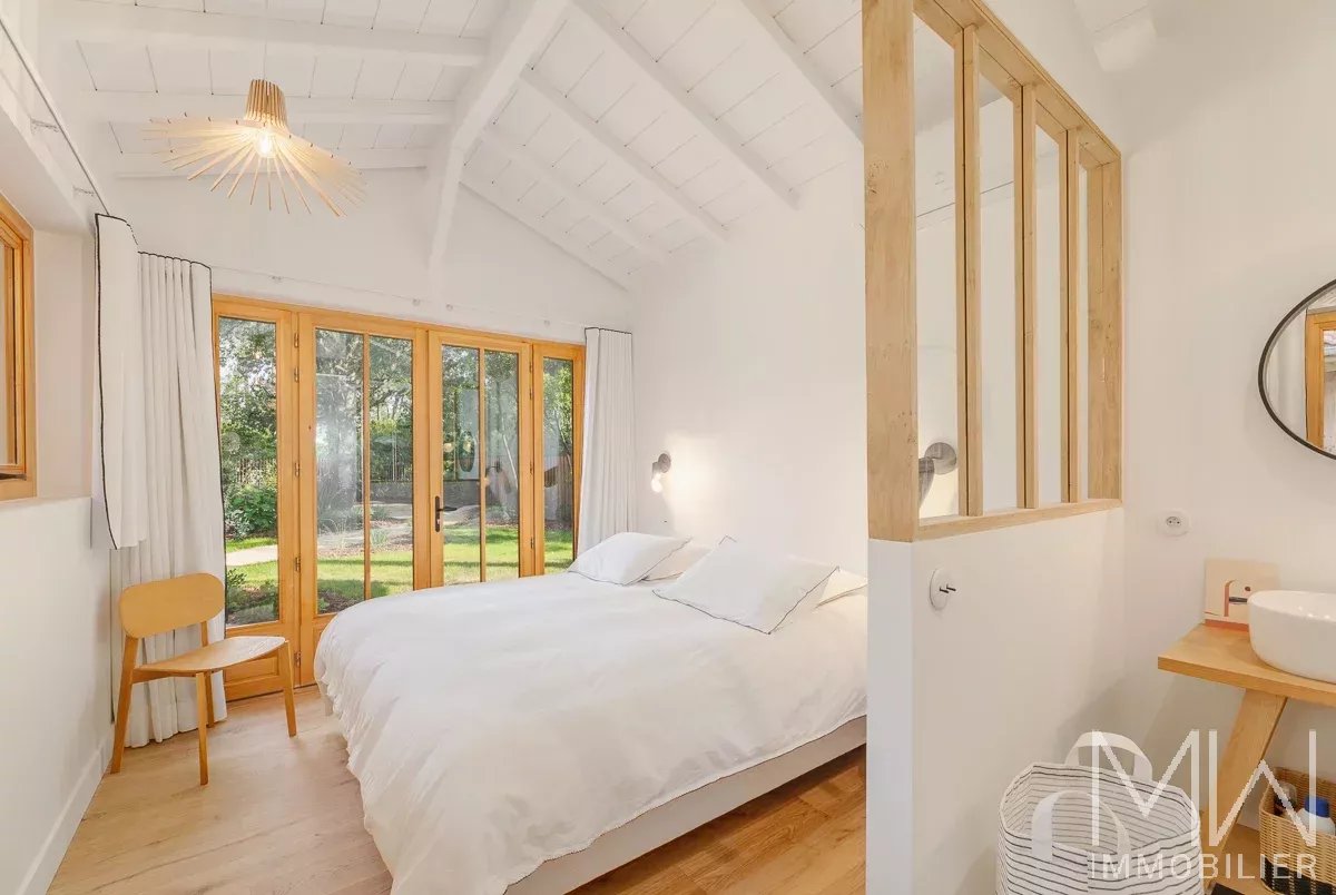 VILLA BOIS AVEC PISCINE – PETIT PIQUEY – 12 COUCHAGES