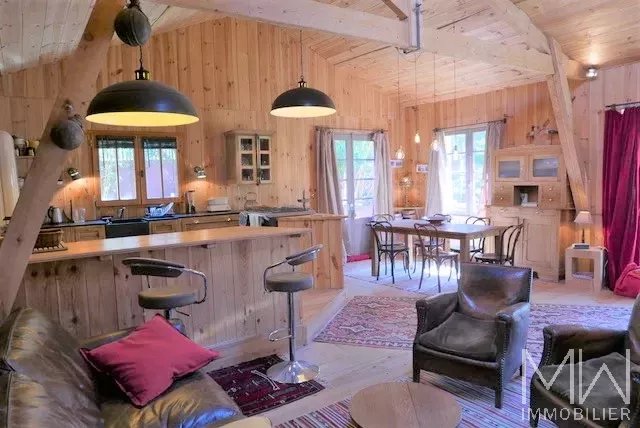 JOLIE VILLA BOIS EN BORDURE DES 44 HECTARES – CAP FERRET – 10 COUCHAGES