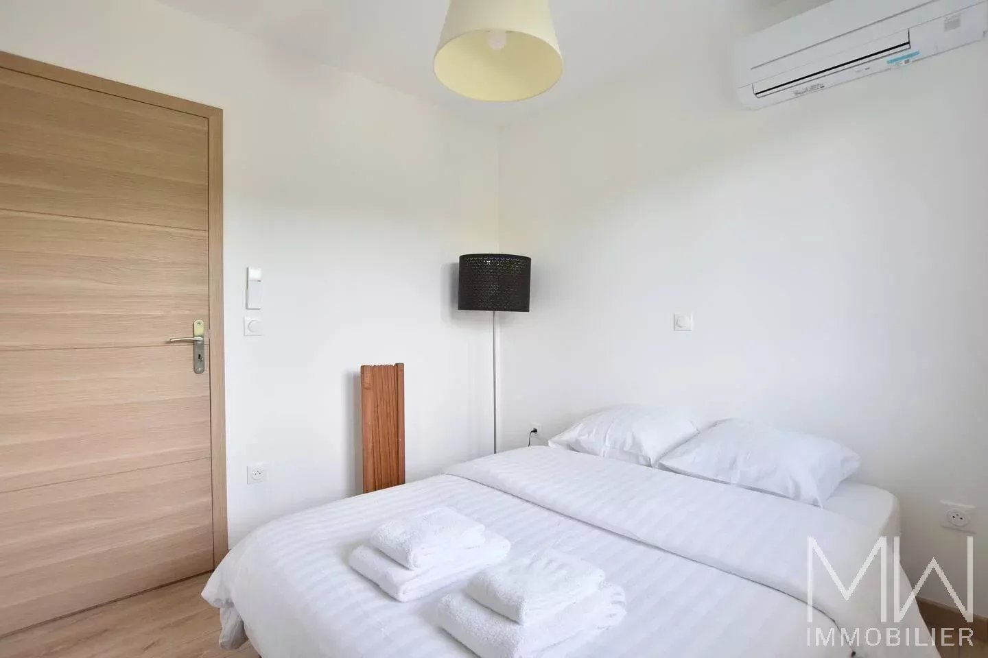 PETITE VILLA NEUVE – GRAND PIQUEY – 4 COUCHAGES