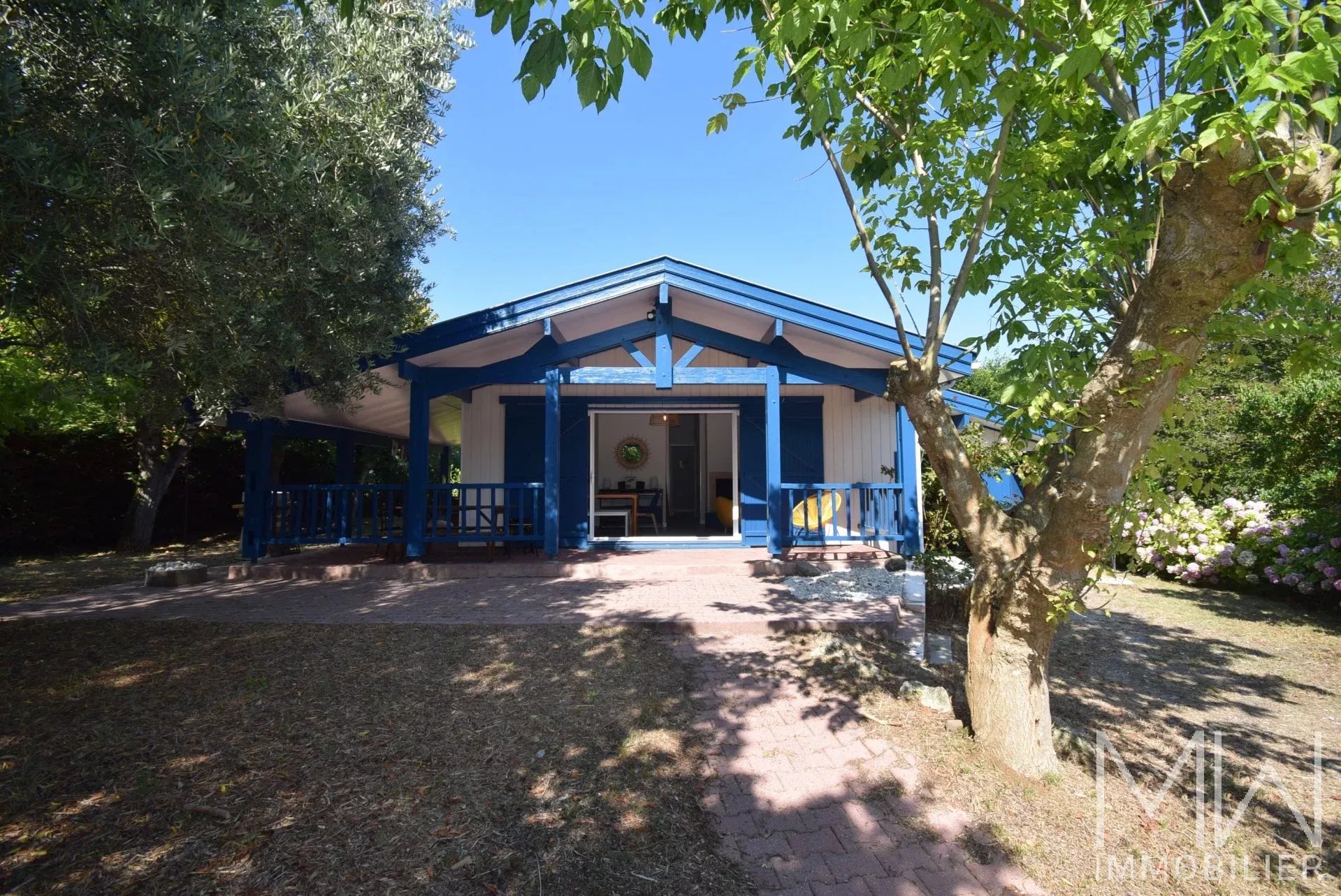 LOCATION DE VACANCES – PIRAILLAN – 6 COUCHAGES