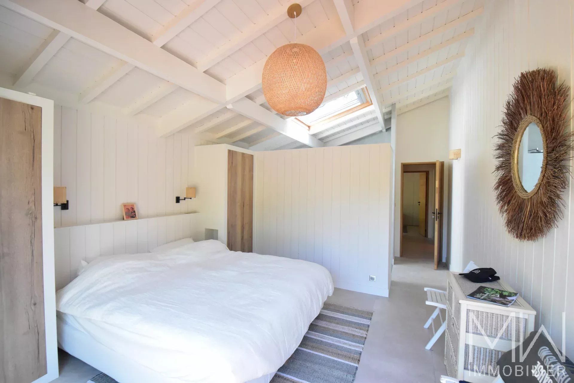 TRES AGREABLE VILLA AVEC PISCINE – PLAGE DES AMERICAINS – 8 COUCHAGES