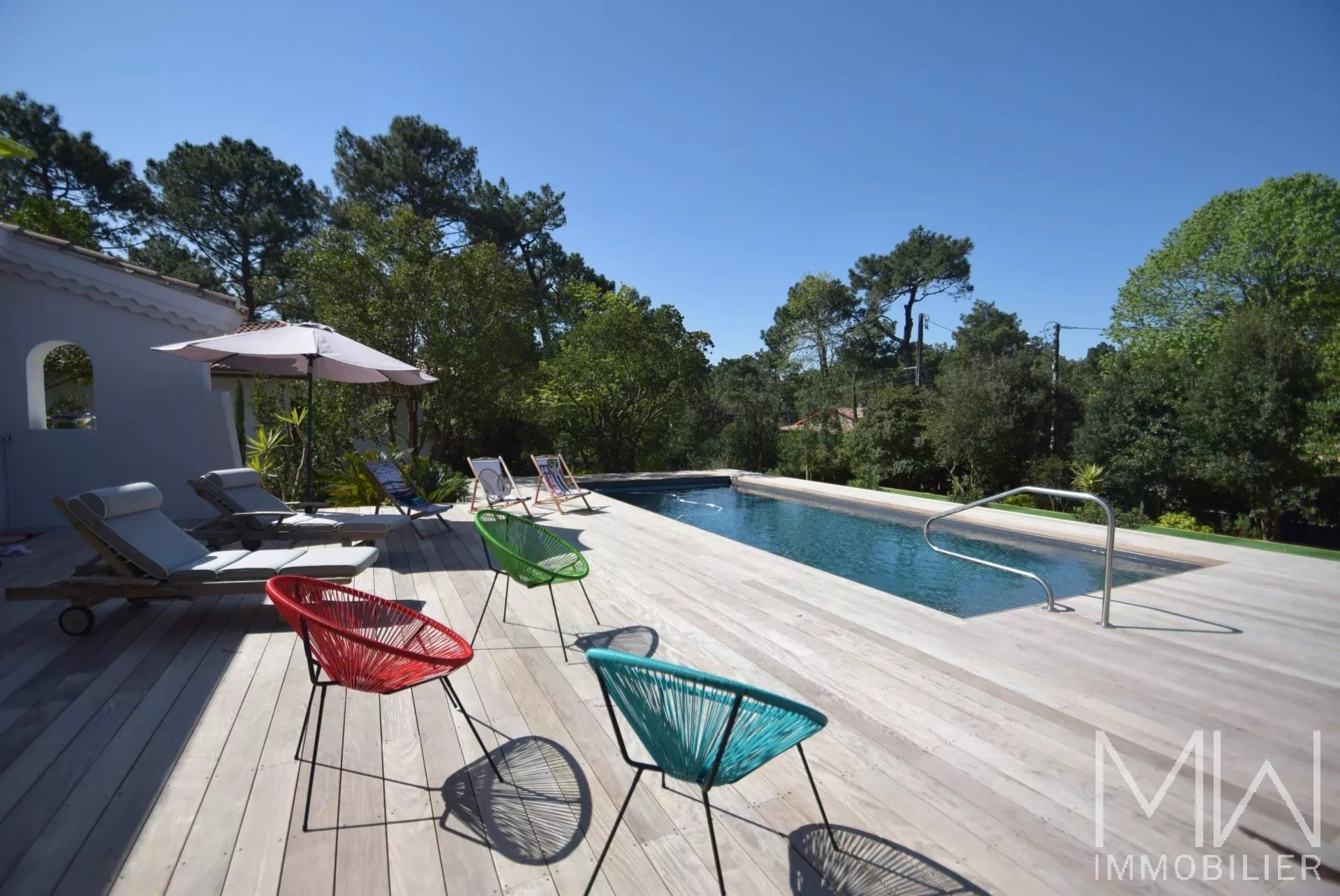 VILLA AVEC PISCINE – CAP FERRET – 8 COUCHAGES