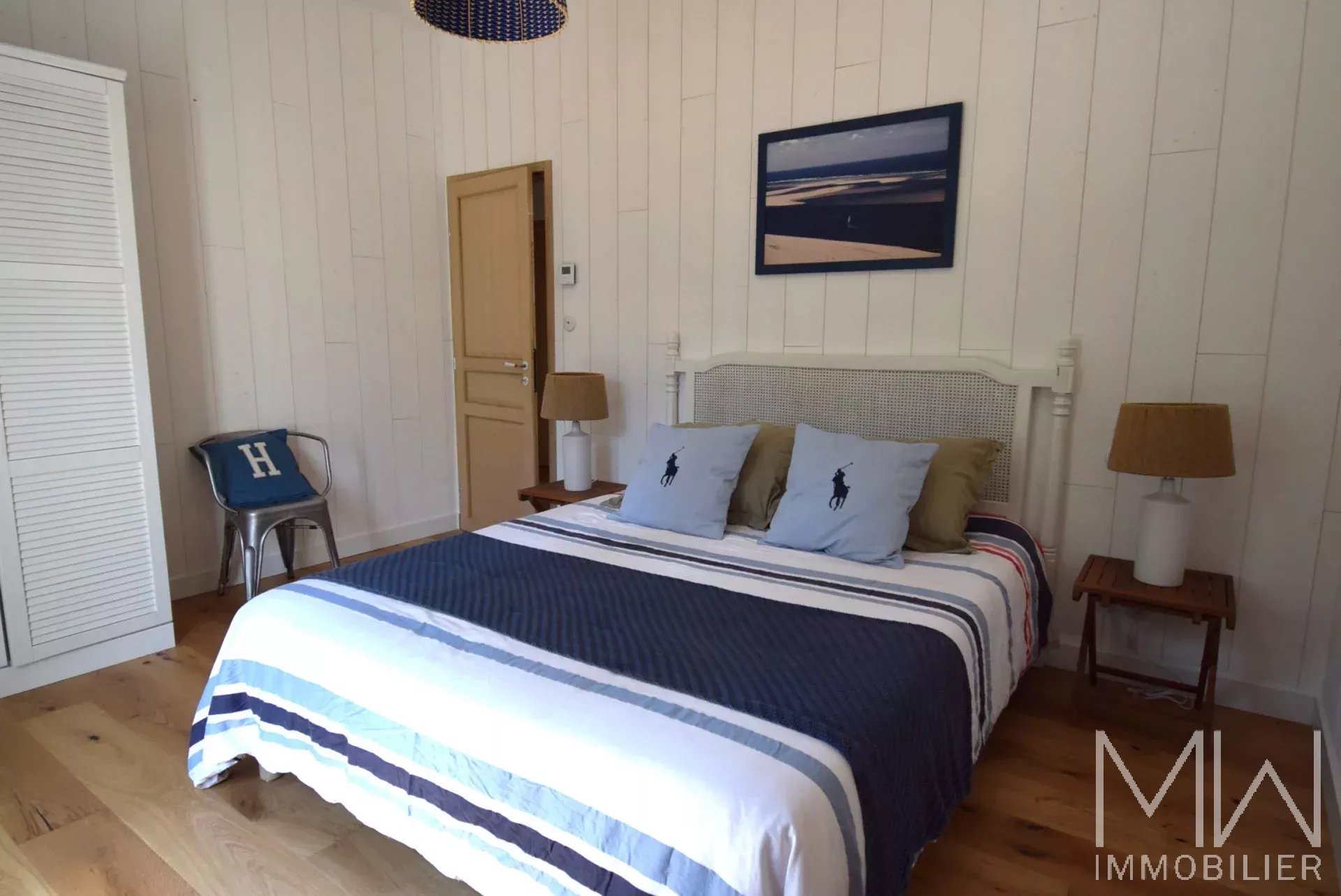 RAVISSANTE VILLA SUR LA DUNE -CAP FERRET-