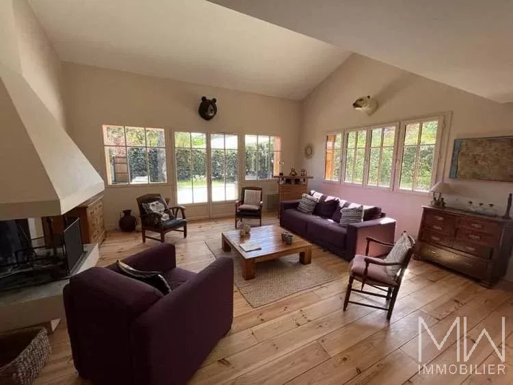 VILLA BOIS AVEC PISCINE – PETIT PIQUEY – 10 COUCHAGES