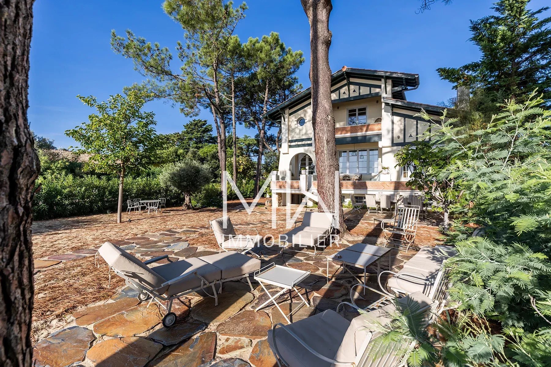 VILLA DE REVE – CAP FERRET – 11 COUCHAGES