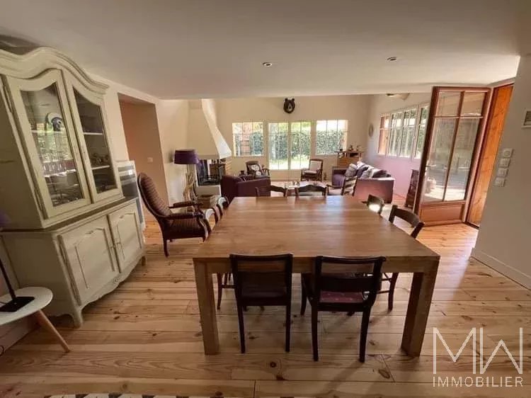 VILLA BOIS AVEC PISCINE – PETIT PIQUEY – 10 COUCHAGES