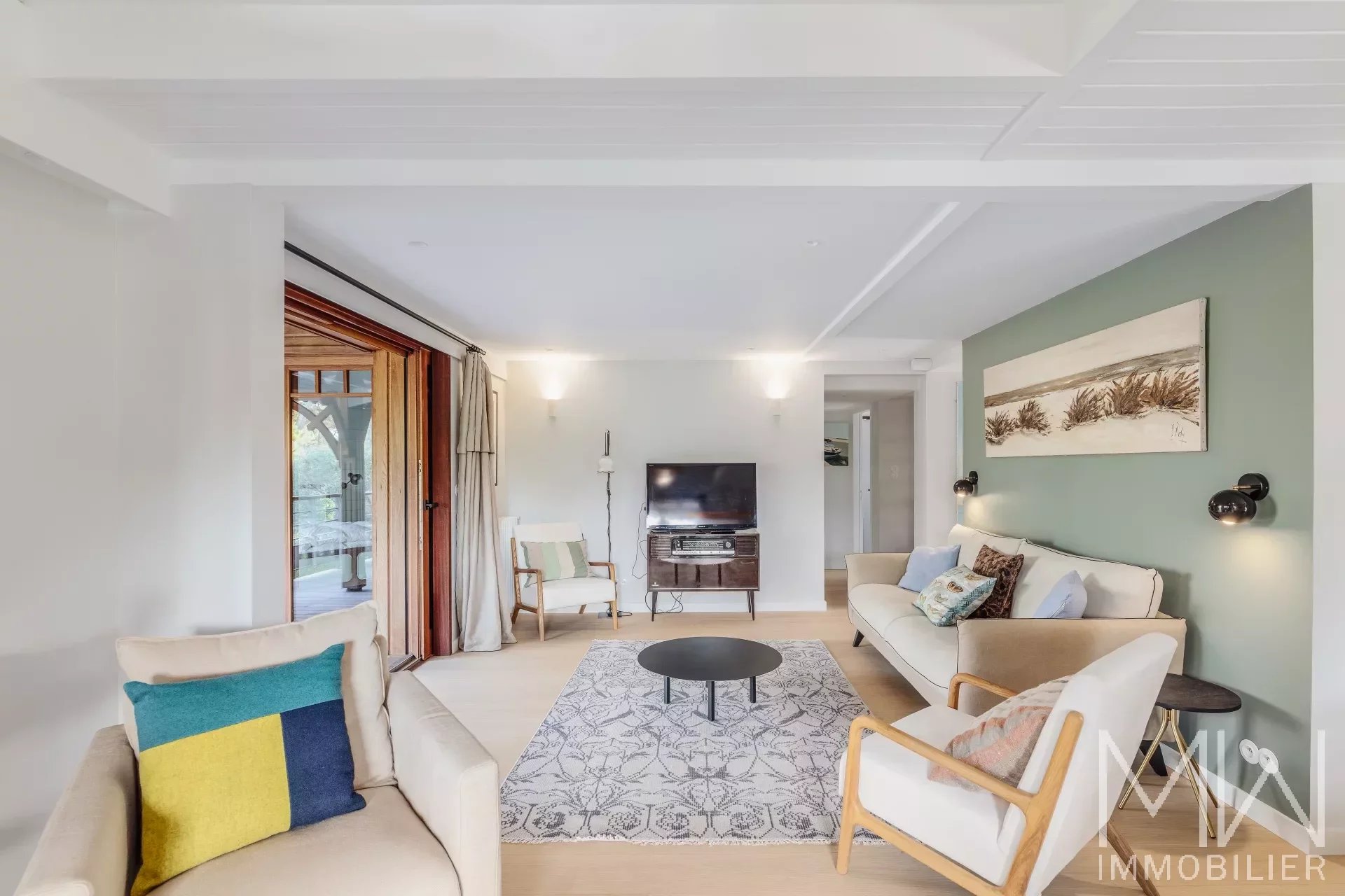 AGREABLE VILLA BOIS AVEC PISCINE – CAP FERRET – 10 COUCHAGES