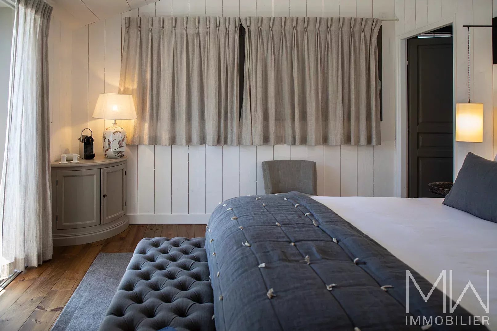 VILLA DE LUXE DANS LE CENTRE – CAP FERRET – 10 PERSONNES