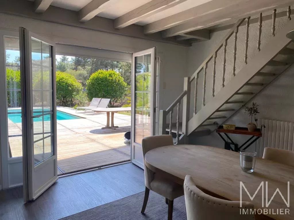 TRES AGREABLE VILLA AVEC PISCINE – PLAGE DES AMERICAINS – 8 COUCHAGES
