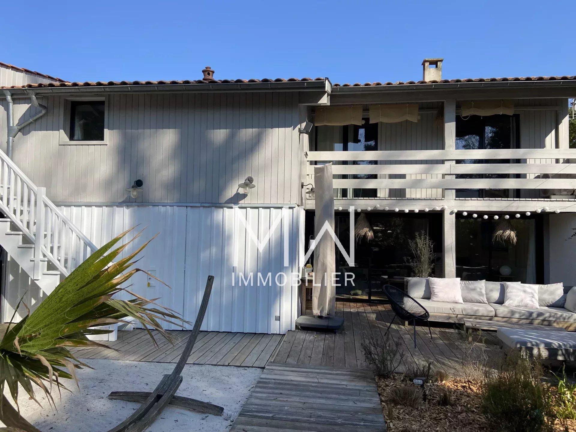 CHARMANTE VILLA AU CALME – L’HERBE – 8 COUCHAGES