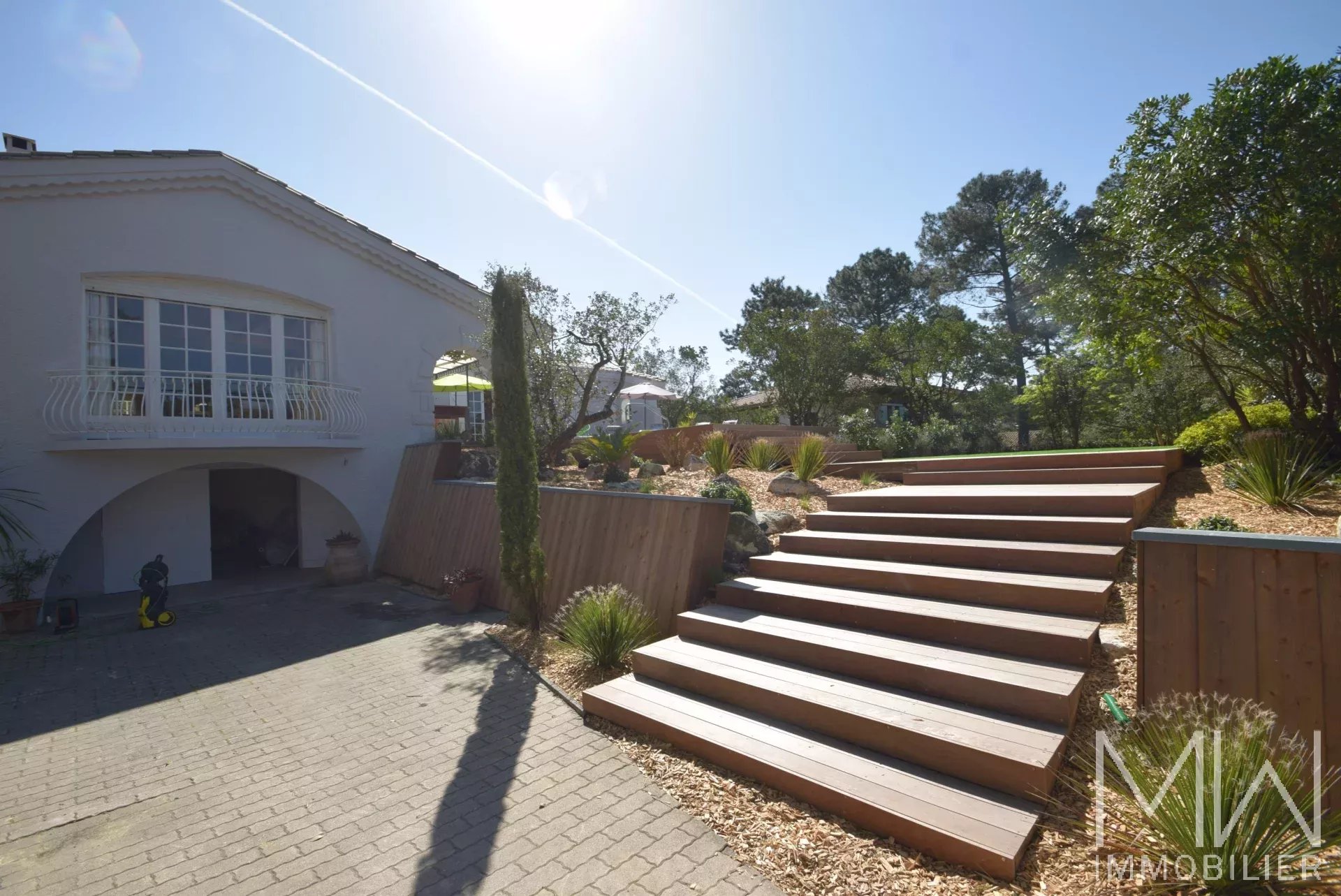 VILLA AVEC PISCINE – CAP FERRET – 8 COUCHAGES
