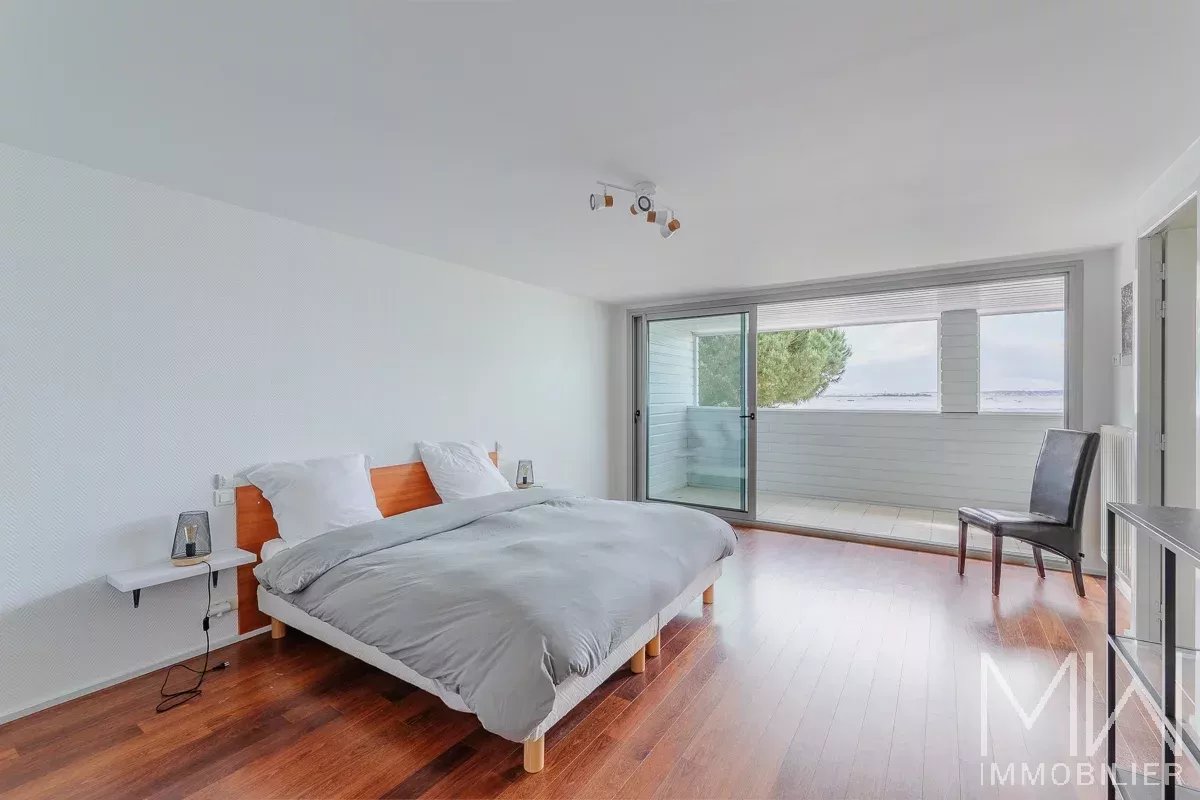 VILLA 1ERE LIGNE – PETIT PIQUEY – 8 COUCHAGES
