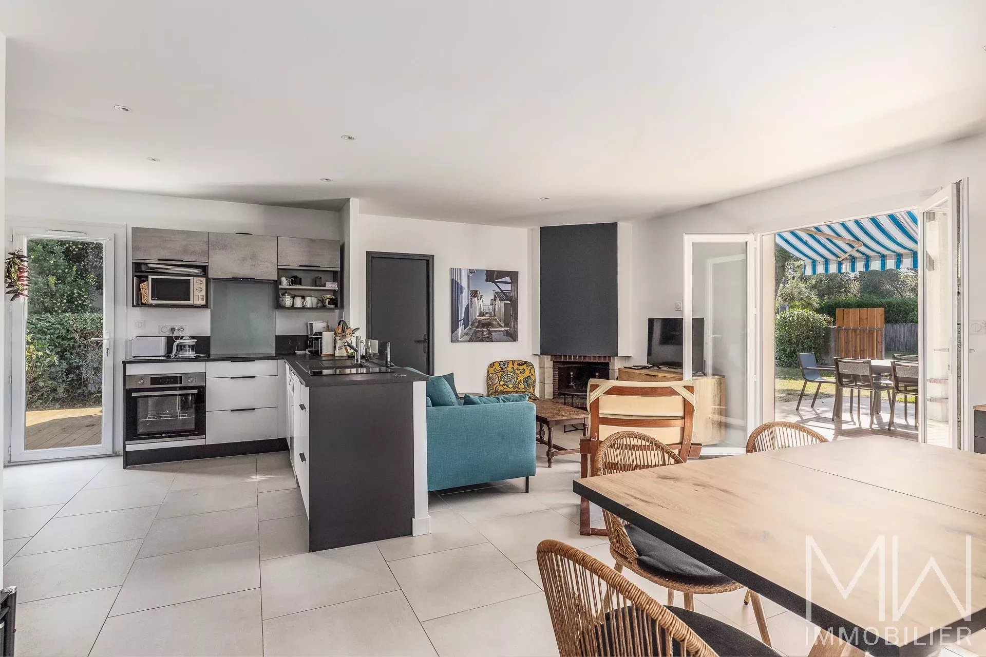 JOLIE VILLA AVEC PISCINE AU COEUR DU CAP FERRET – 6 COUCHAGES