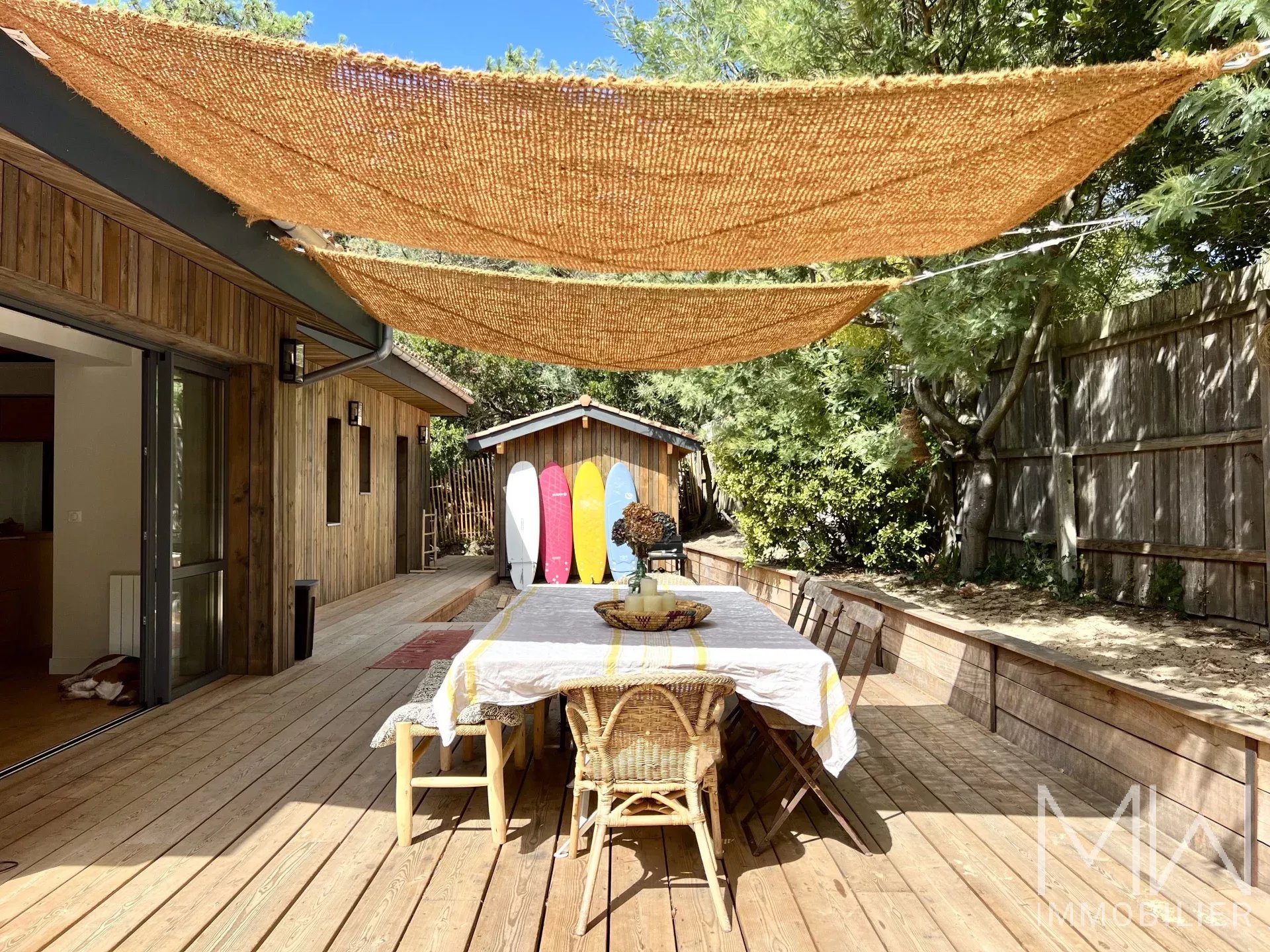 BELLE VILLA BOIS AU COEUR DU CAP FERRET – 14 COUCHAGES