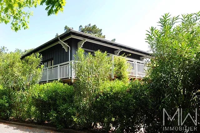 MAGNIFIQUE VILLA BOIS A LA POINTE DU CAP FERRET – 14 COUCHAGES