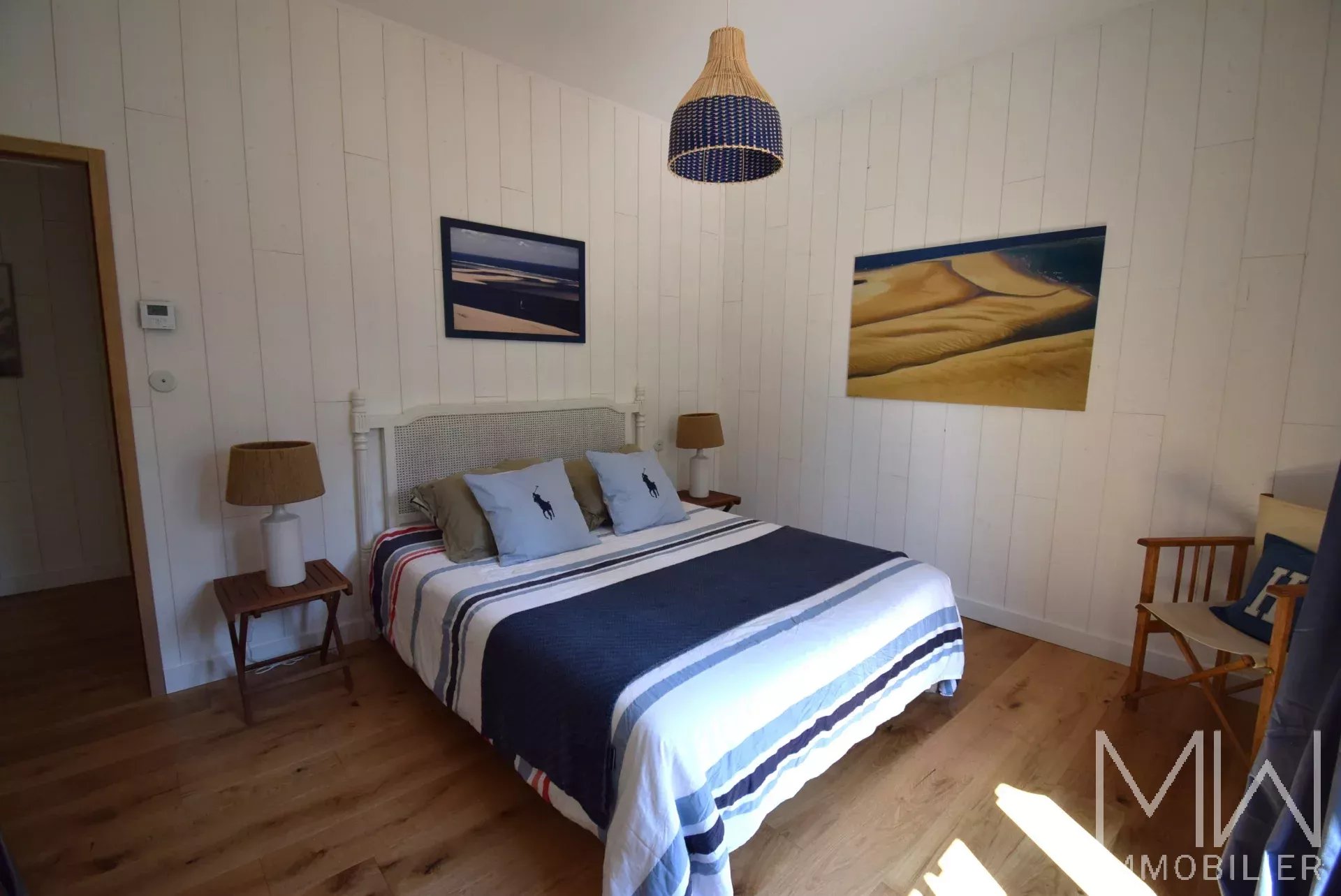 RAVISSANTE VILLA SUR LA DUNE -CAP FERRET-