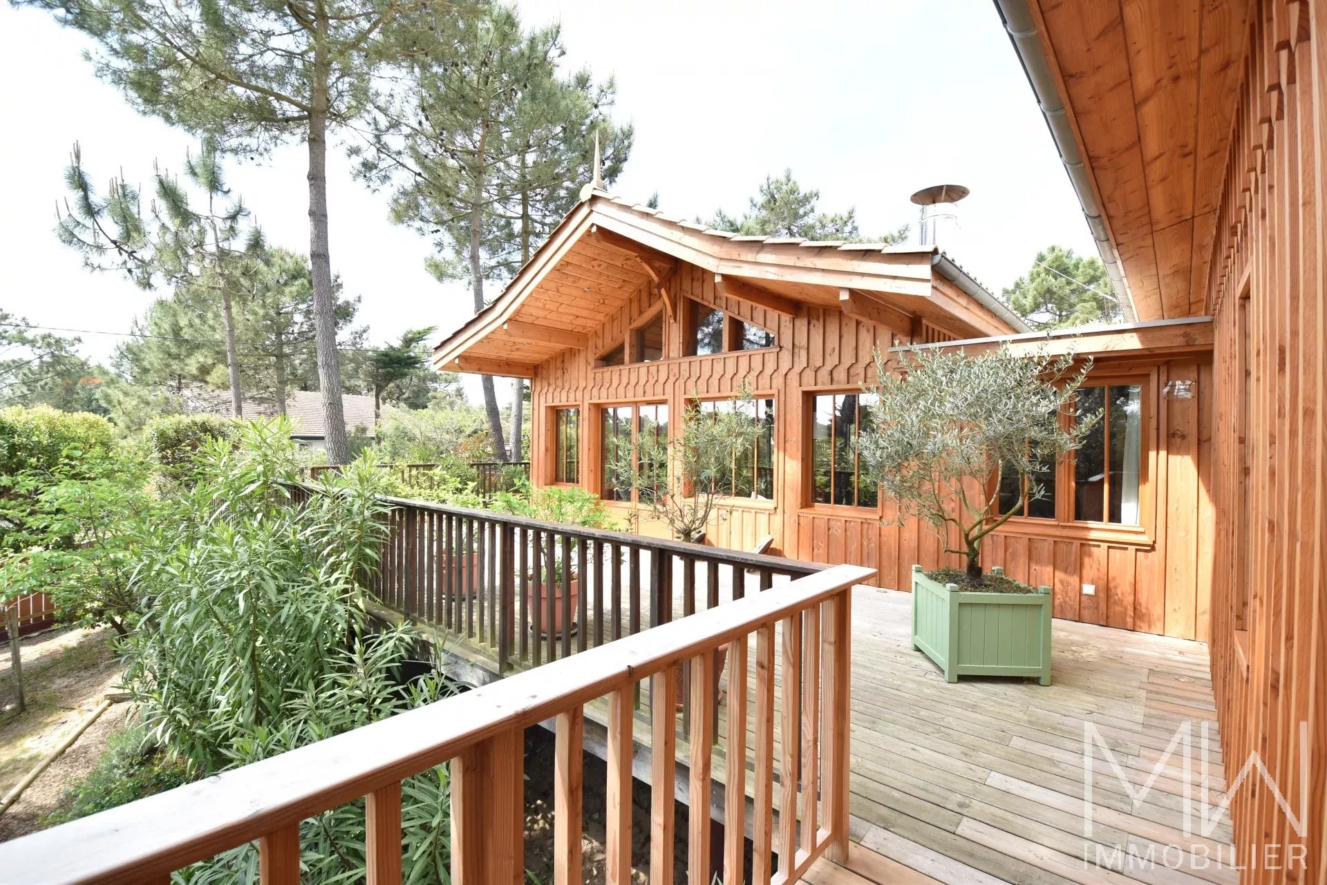 VILLA BOIS AU COEUR DU CAP FERRET – 8 COUCHAGES