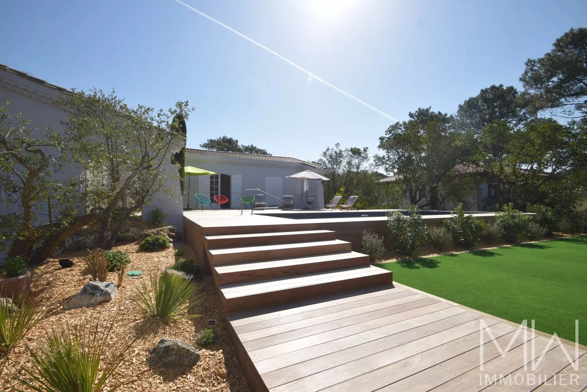 VILLA AVEC PISCINE – CAP FERRET – 8 COUCHAGES