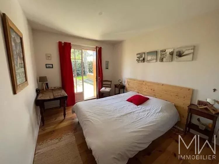 VILLA BOIS AVEC PISCINE – PETIT PIQUEY – 10 COUCHAGES