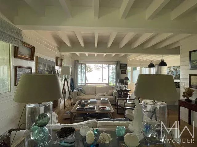 VILLA A LOUER EN 1ERE LIGNE DU BASSIN D’ARCACHON – 10 COUCHAGES