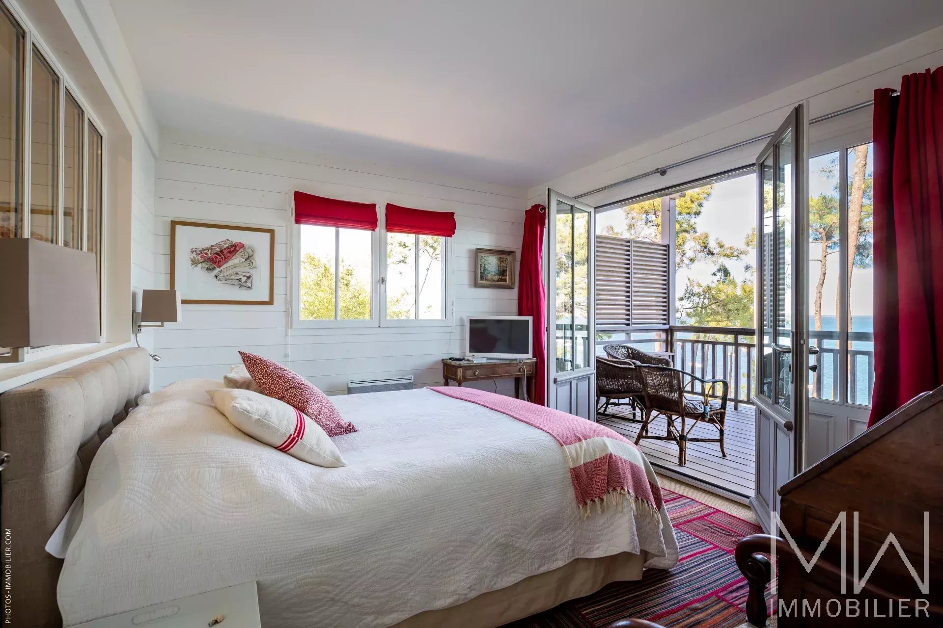 VILLA A LOUER EN 1ERE LIGNE DU BASSIN D’ARCACHON – 10 COUCHAGES