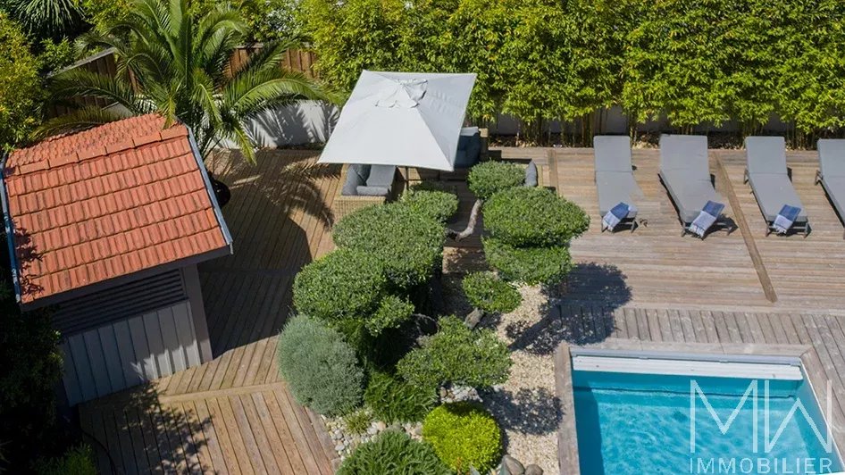 VILLA DE LUXE DANS LE CENTRE – CAP FERRET – 10 PERSONNES