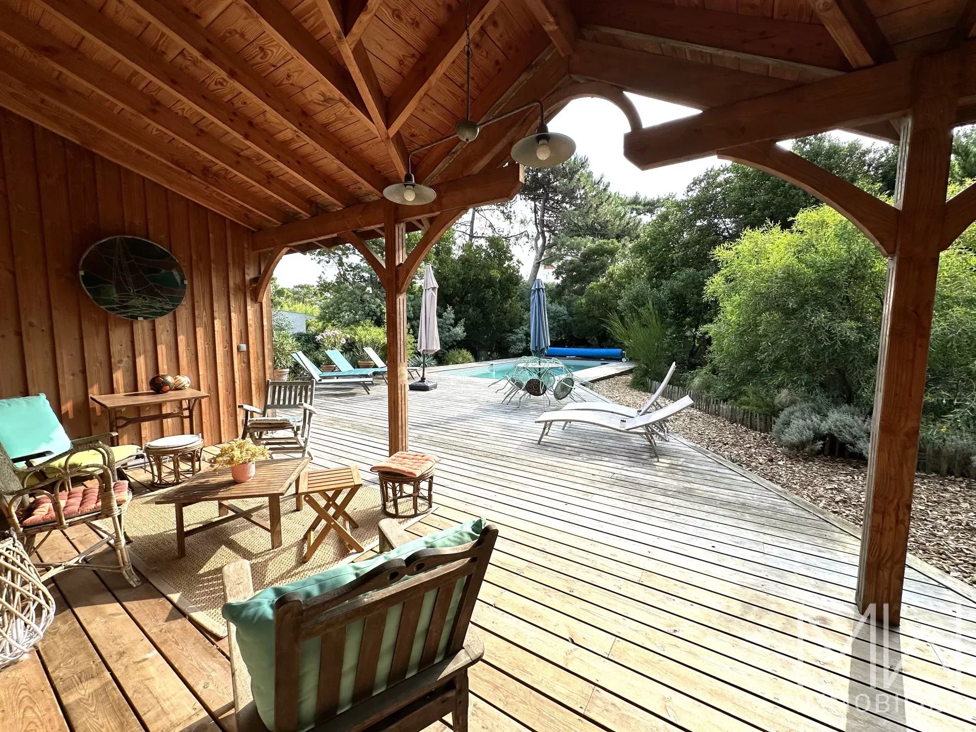 VILLA BOIS AVEC PISCINE – CAP FERRET – 8 COUCHAGES
