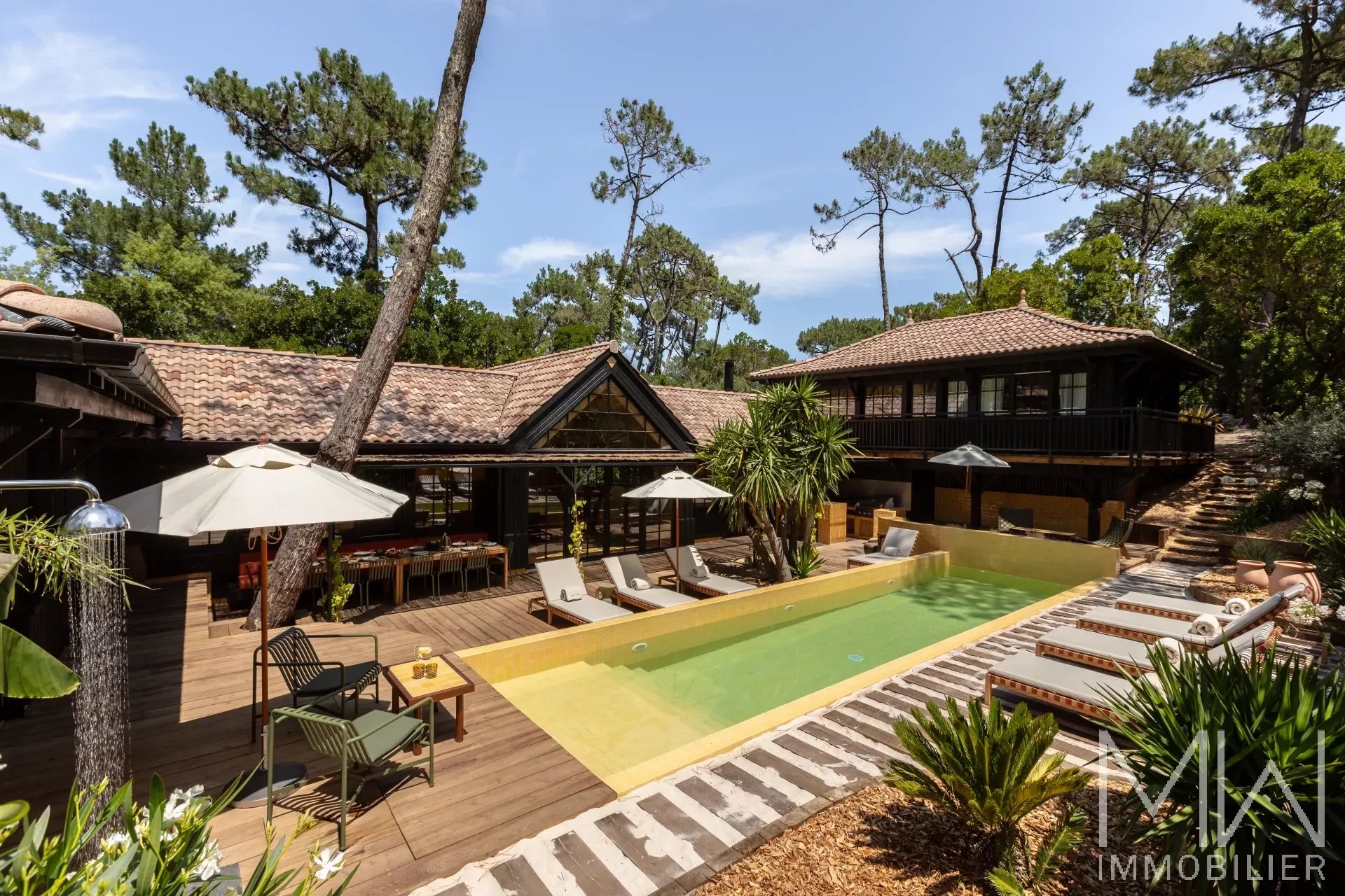 VILLA D’EXCEPTION AU CAP FERRET – 16 COUCHAGES