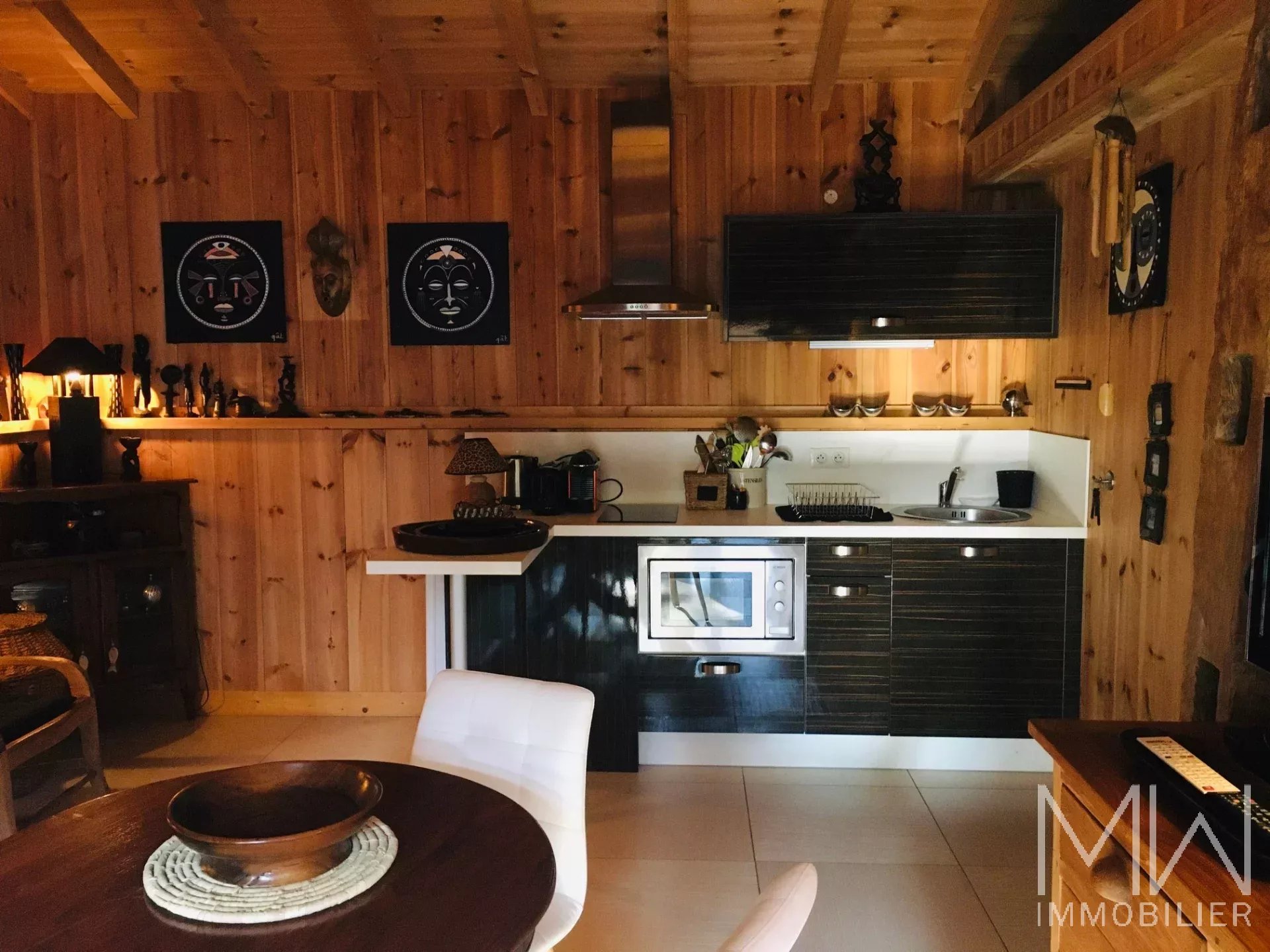 MAGNIFIQUE VILLA EXOTIQUE AU CALME AVEC PISCINE – CAP FERRET – 12 COUCHAGES