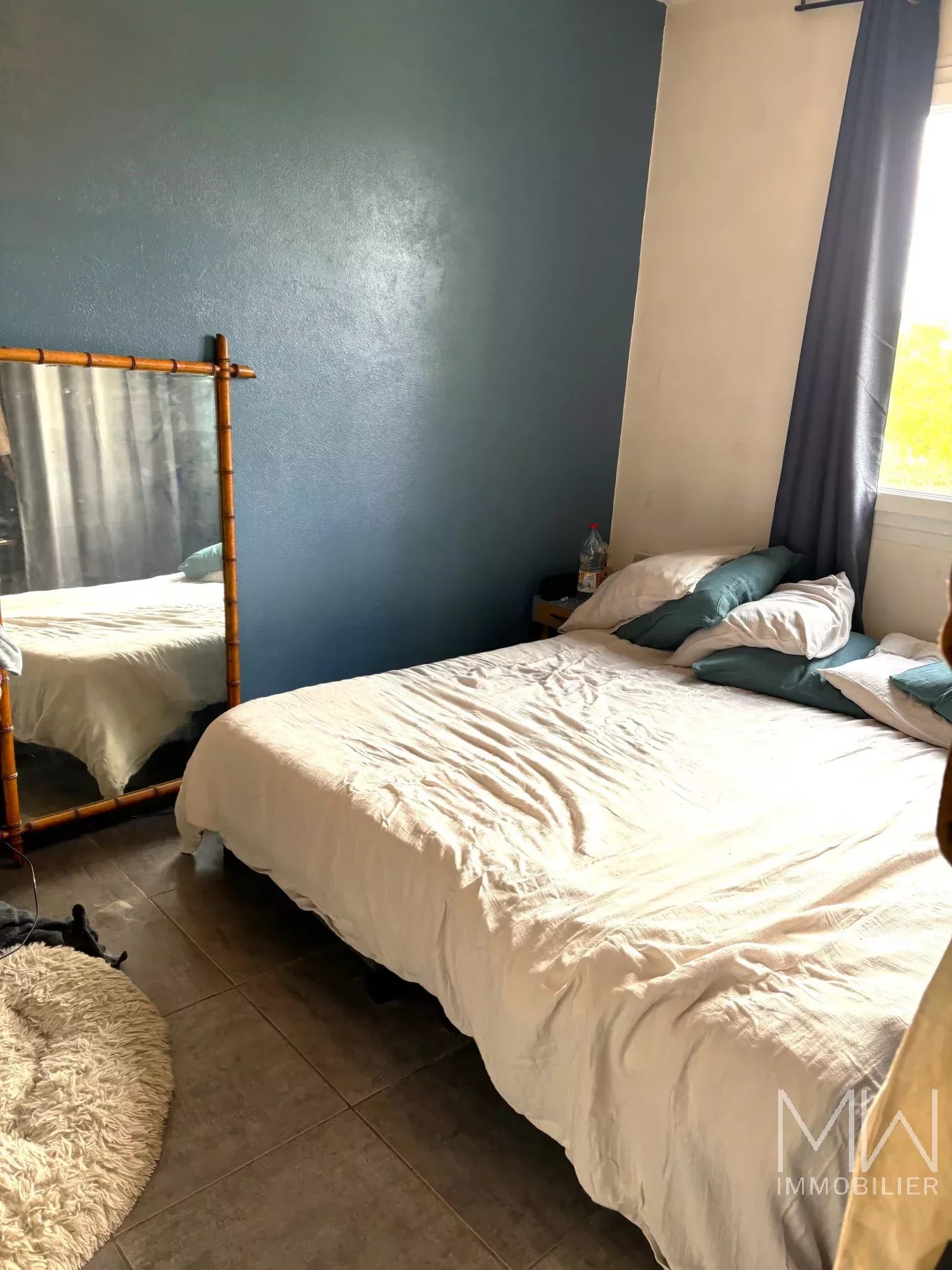 EMPLACEMENT DE CHOIX ET FORT POTENTIEL POUR CETTE VILLA