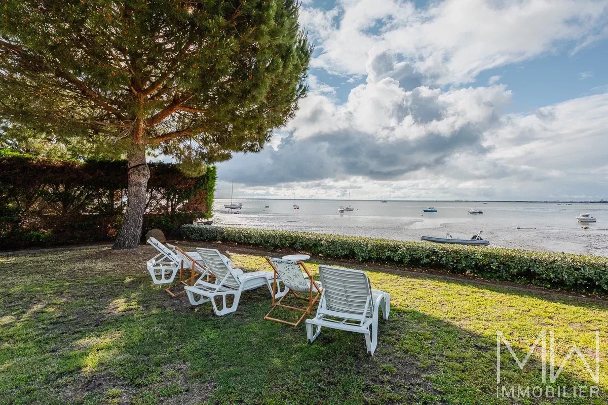 VILLA 1ERE LIGNE – PETIT PIQUEY – 8 COUCHAGES