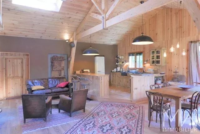 JOLIE VILLA BOIS EN BORDURE DES 44 HECTARES – CAP FERRET – 10 COUCHAGES