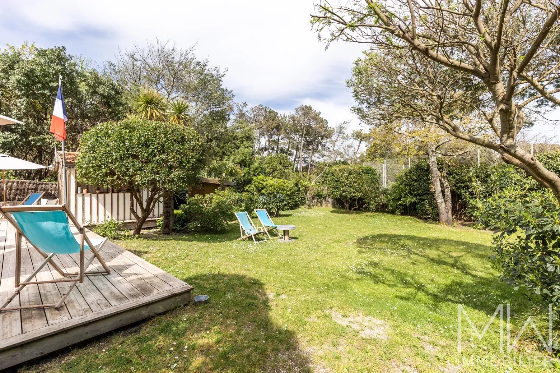CHARMANTE VILLA AU PIED DES DUNES – 8 COUCHAGES