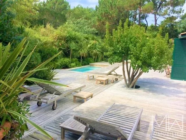 VENDUE EN AVRIL 2024