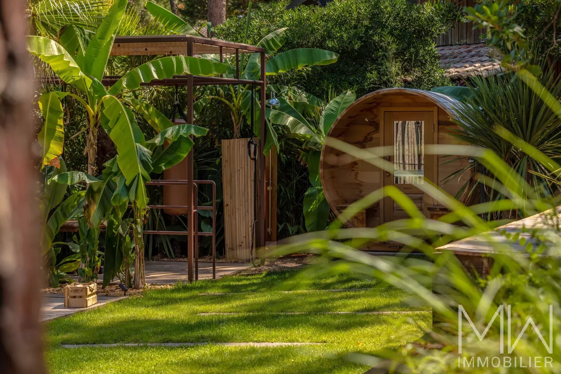 VILLA D’EXCEPTION AU CAP FERRET – 16 COUCHAGES