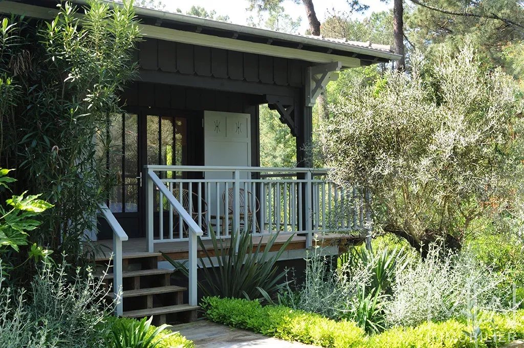 MAGNIFIQUE VILLA BOIS A LA POINTE DU CAP FERRET – 14 COUCHAGES