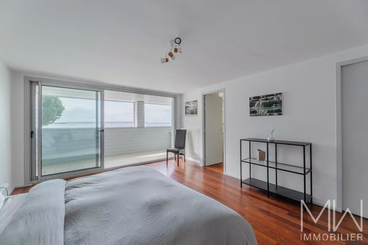 VILLA 1ERE LIGNE – PETIT PIQUEY – 8 COUCHAGES