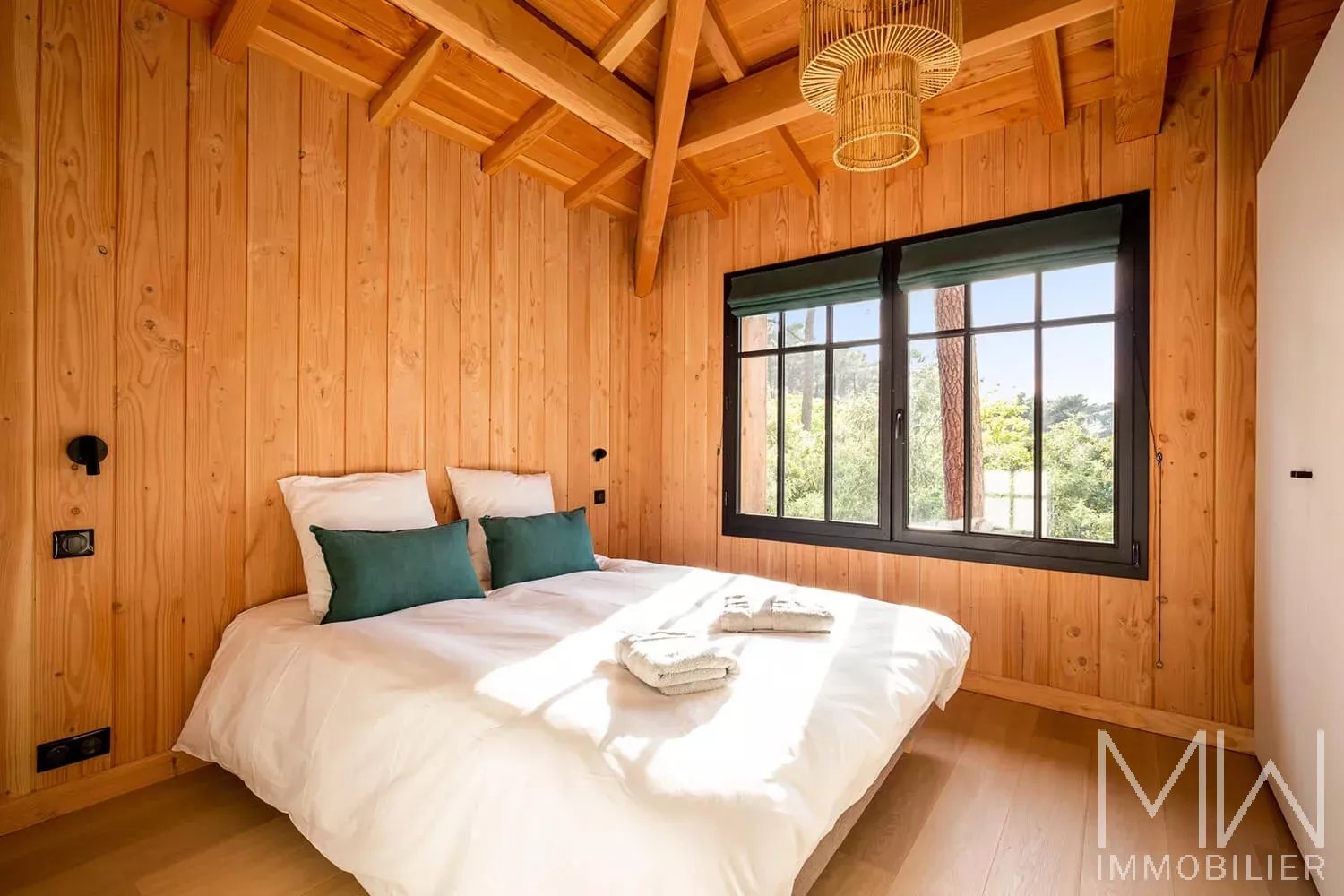 VILLA DE PRESTIGE – LE CANON – 14 COUCHAGES