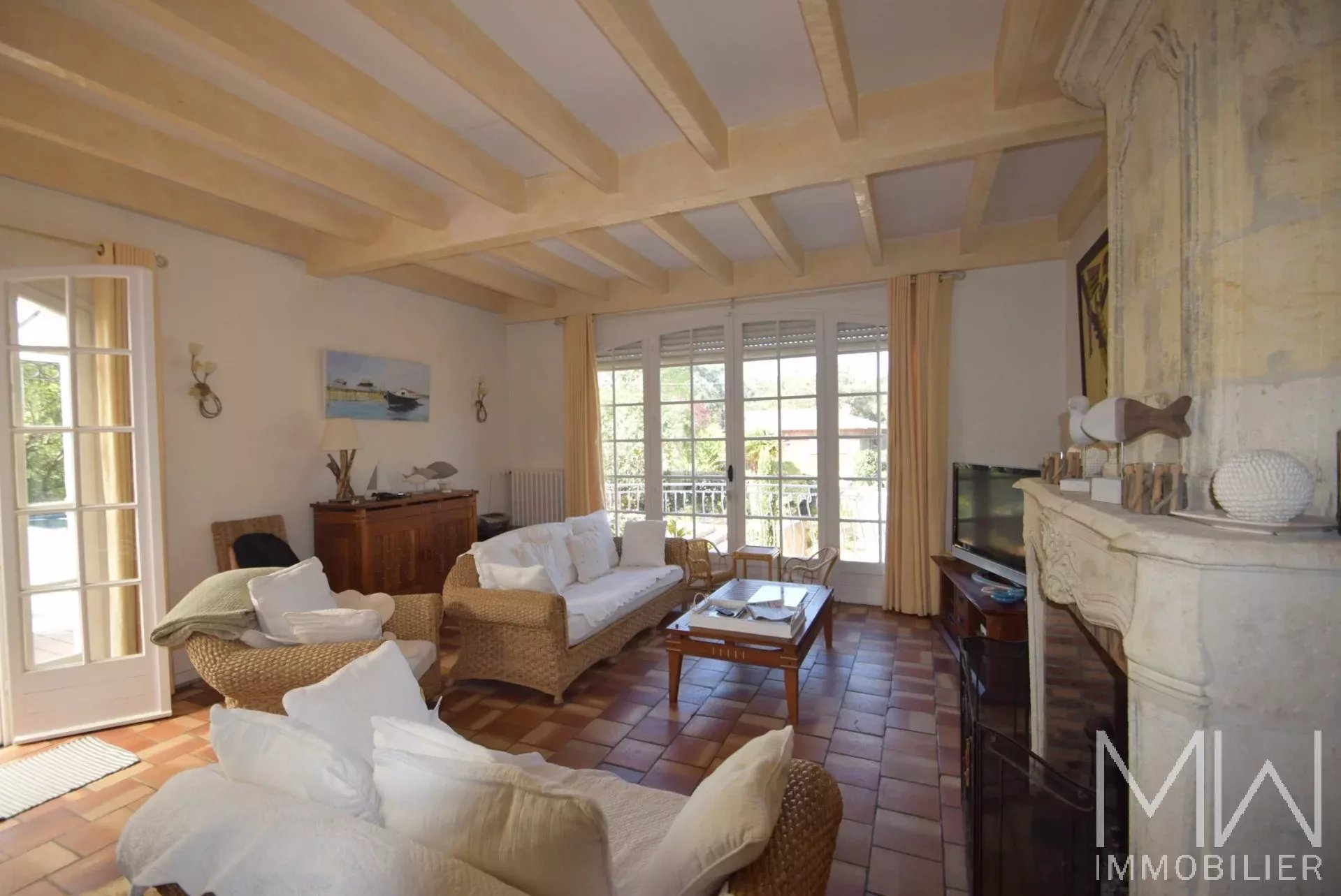 VILLA AVEC PISCINE – CAP FERRET – 8 COUCHAGES