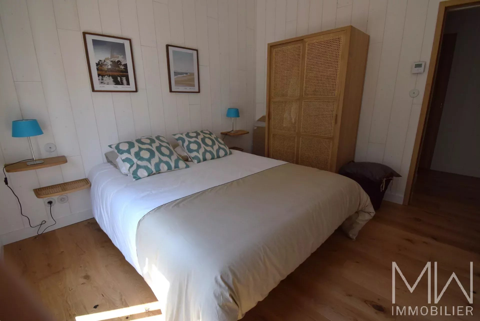 RAVISSANTE VILLA SUR LA DUNE -CAP FERRET-