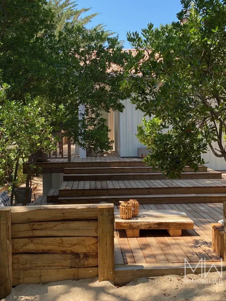 RAVISSANTE VILLA A LA POINTE DU CAP FERRET – 10 COUCHAGES