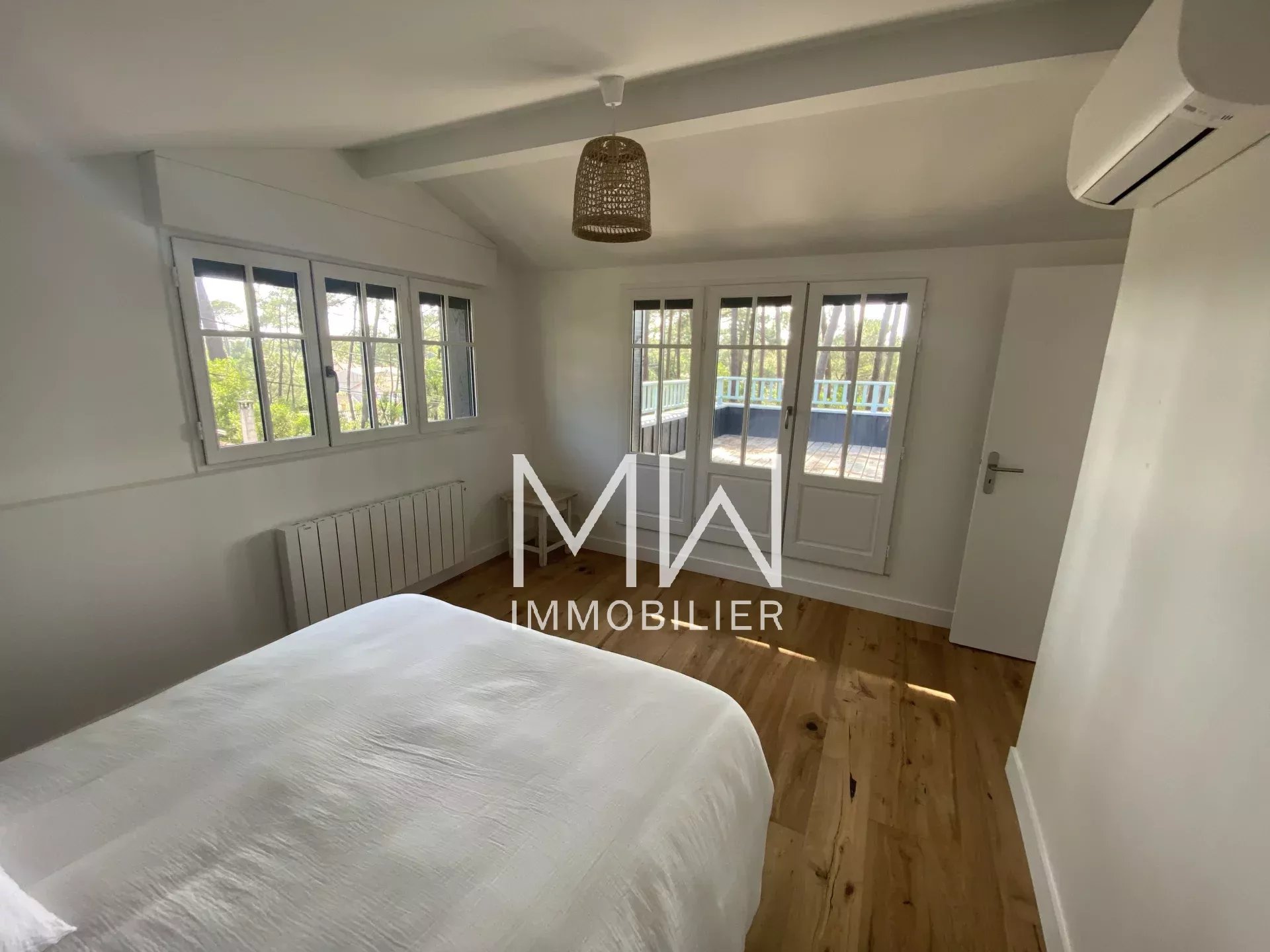 VILLA BOIS – CLAOUEY – 10 COUCHAGES