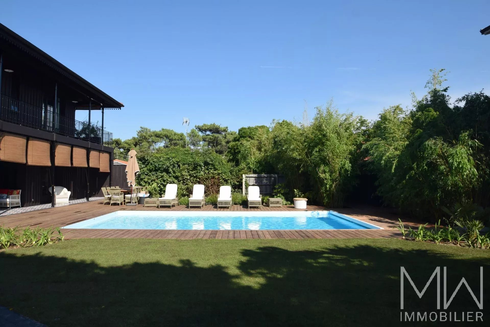 LOCATION DE PRESTIGE – CAP FERRET – 9 COUCHAGES