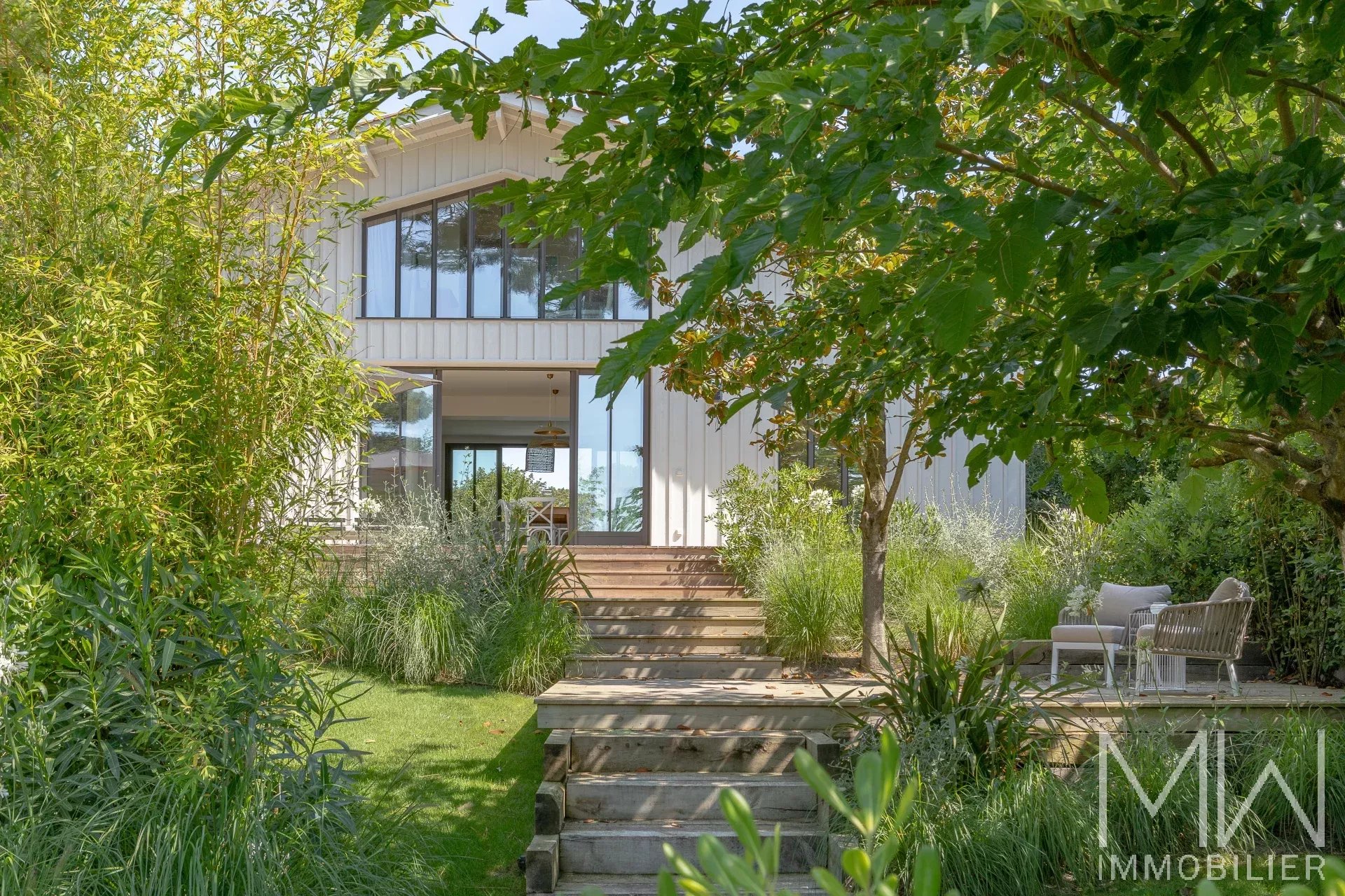 VILLA AVE PISCINE AU COEUR DU CAP FERRET – 10 COUCHAGES